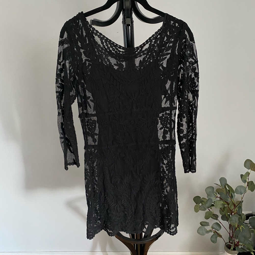 EXPRESS lace dress